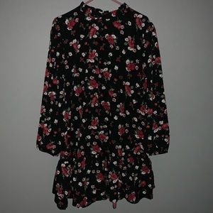 Plus size black Floral dress🖤